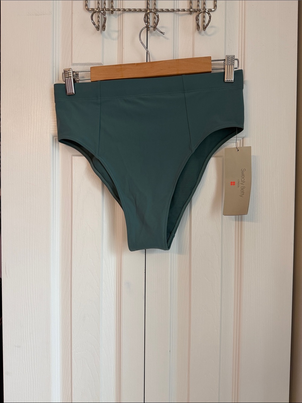 BNWT sweaty Betty brook high waist extra bikini brief size us M(8)